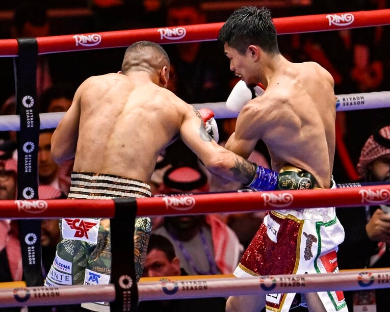 中谷潤人vs.セバスチャン・エルナンデス　©Hiroaki Finito Yamaguchi