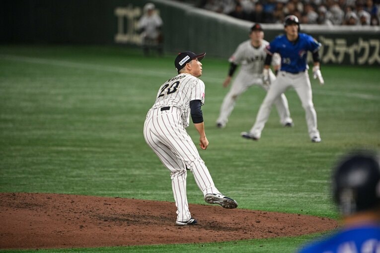 5回、戸郷翔征は陳傑憲に痛恨の一発を浴びる　©Nanae Suzuki