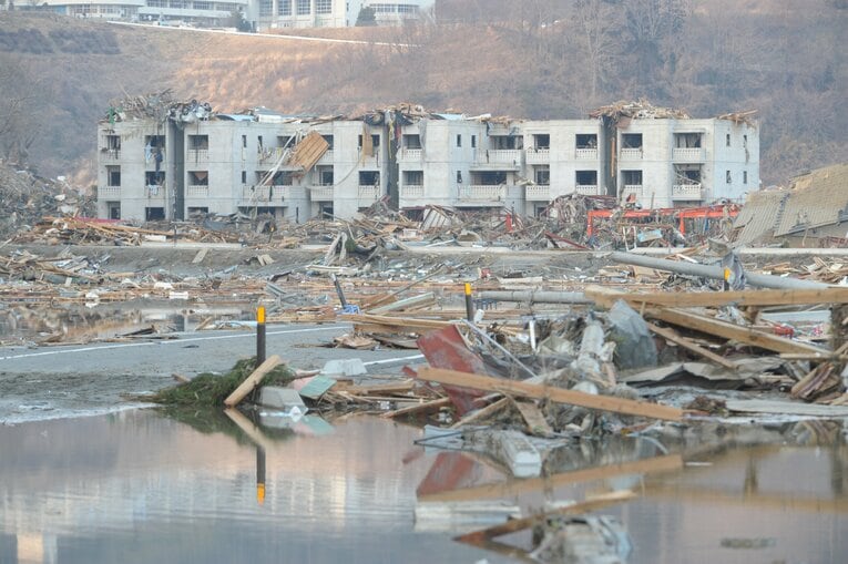 震災後の南三陸町　©Shigeru Tanaka