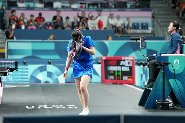 【号泣の準決勝】ドイツ戦。4戦目はストレート勝ち。涙の張本16歳　　©︎JMPA