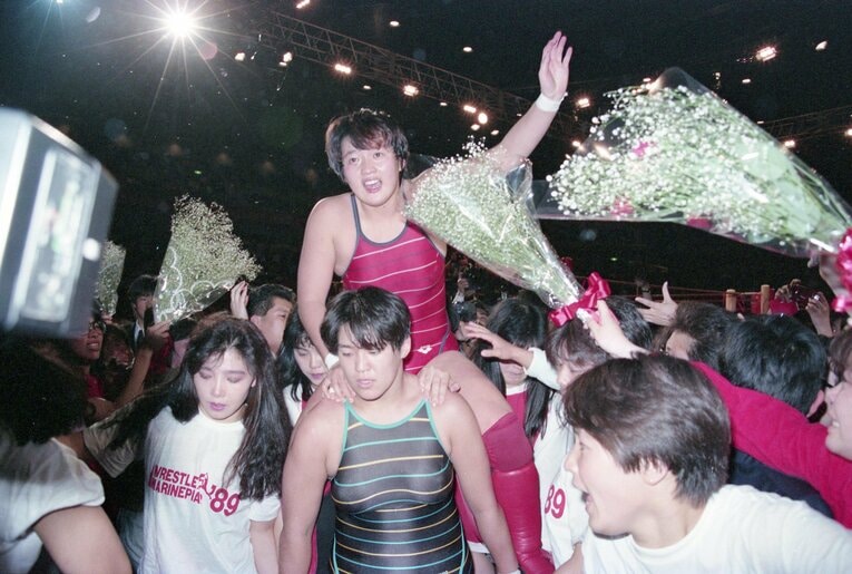 長与の引退記念試合　©東京スポーツ新聞社