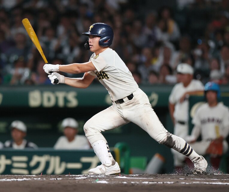 エース馬庭、サヨナラヒットの瞬間【2枚目／全5枚】　©JIJI PRESS