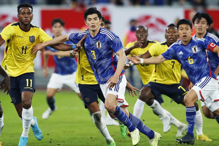 「CLレアル戦で光った旗手怜央とセルティック勢を」「戦術三笘が…」欧州在住カメラマンが“W杯26人選考前の苦闘”に感じたこと(36)