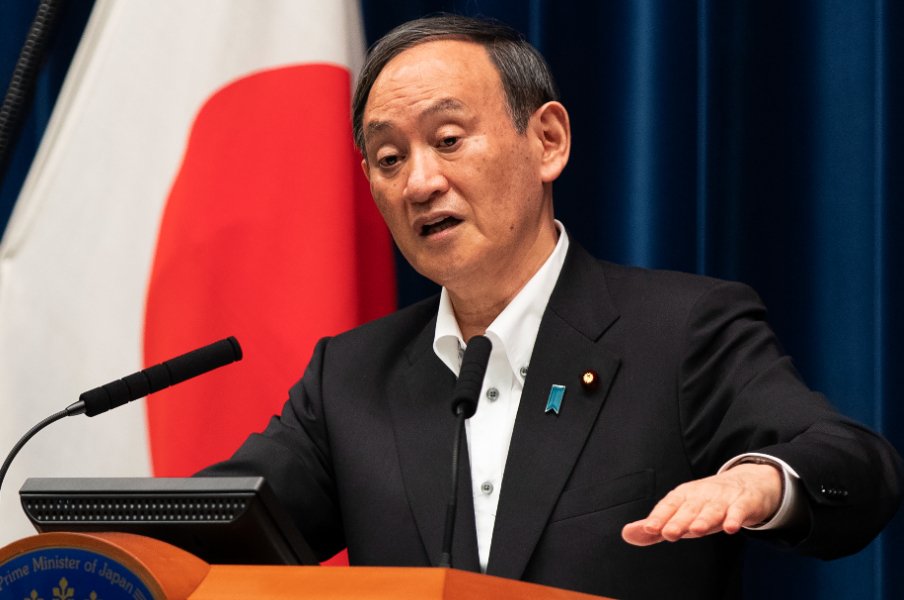 菅義偉首相(72)がよく話に出す「東洋の魔女」とは何だったのか…農村育ち宰相の“苦労人神話”と“金メダル実業団チーム”って関係ある?<Number Web> photograph by Getty Images