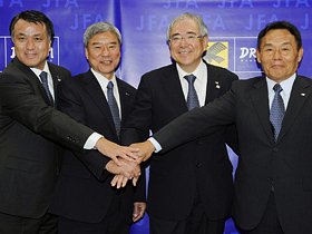 サッカー協会 小倉純二新会長が こじれた 秋春制 を解決する 3 3 サッカー日本代表 Number Web ナンバー