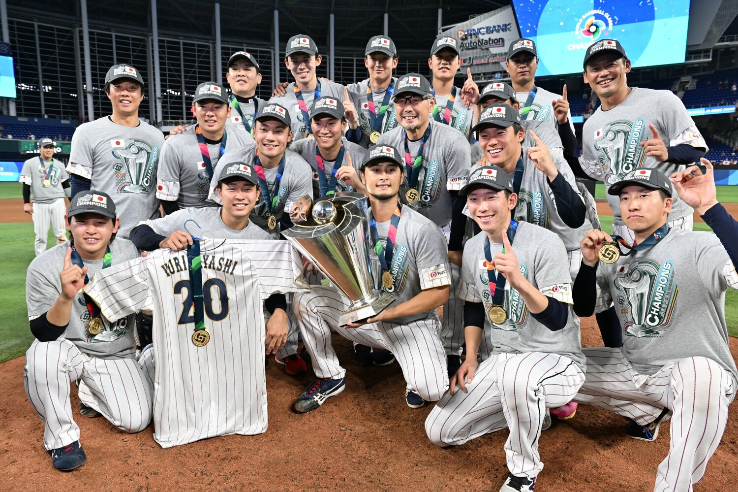 今春のWBCで侍ジャパンの投手陣を牽引したダルビッシュ有（中央）©Naoya Sanuki