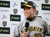 斉藤裕樹選手サイン、本当にかっこよかったです！男も惚れ惚れ^ ^ ストレート主体の投球で一皮むけた？路線変更の斎藤佑樹、今年は勝てる