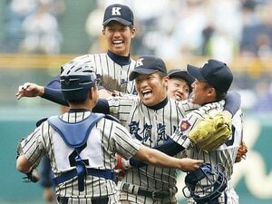 敦賀気比の栄冠へ連なる北陸勢の目覚ましき躍進。～センバツ初Vと若手監督の台頭～