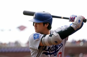 “86打席ホームランなし”大谷翔平は「少し焦っているのかも」「一番大事なのは…」ロバーツ監督が語った現状…ドジャースWS3連覇へどんな状態なのか