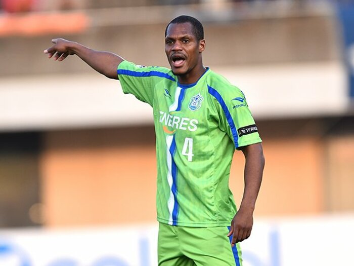 小野伸二、宮市亮、オリヴェイラ。アンドレ・バイアを日本に導いた縁。＜Number Web＞ photograph by J.LEAGUE PHOTOS