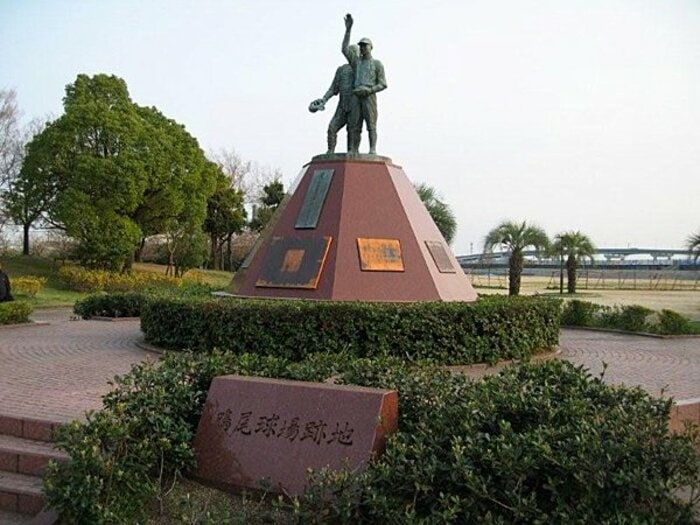 鳴尾球場、豊中球場――甲子園のルーツを訪ねて。～浜風の元を知ってますか？～＜Number Web＞ photograph by Junji Koseki