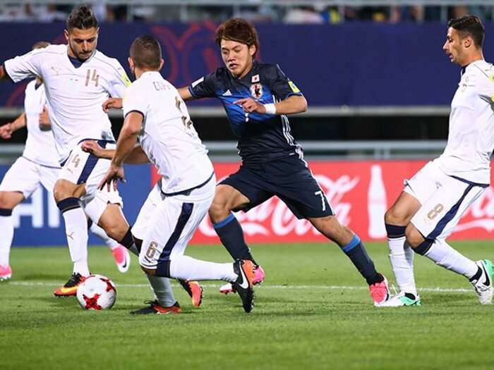 韓国で浴びた、名誉のブーイング。U-20日本とイタリアの価値ある40分。＜Number Web＞ photograph by AFLO