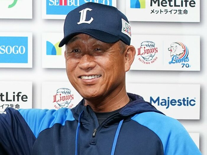 スパンジェンバーグの満塁弾が炸裂！西武、宿敵ソフトバンクに快勝。＜Number Web＞ photograph by Hideki Sugiyama
