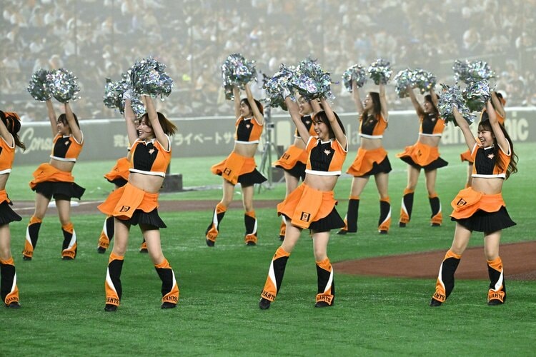 正直、お給料は…」巨人チアのダンスキャプテンが明かす“じつは体育会系