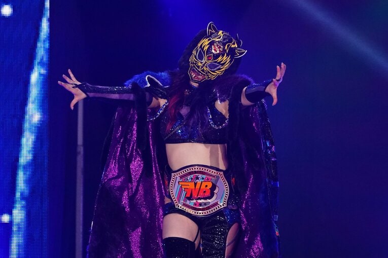 7月23日、新マスクで挑んだ5★STAR GP初戦のなつぽい戦　©Essei Hara