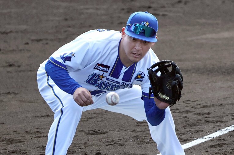 今季、DeNAのキャプテンに任命された筒香嘉智（34歳）のインタビュー（後編） ／ photograph by SANKEI SHIMBUN