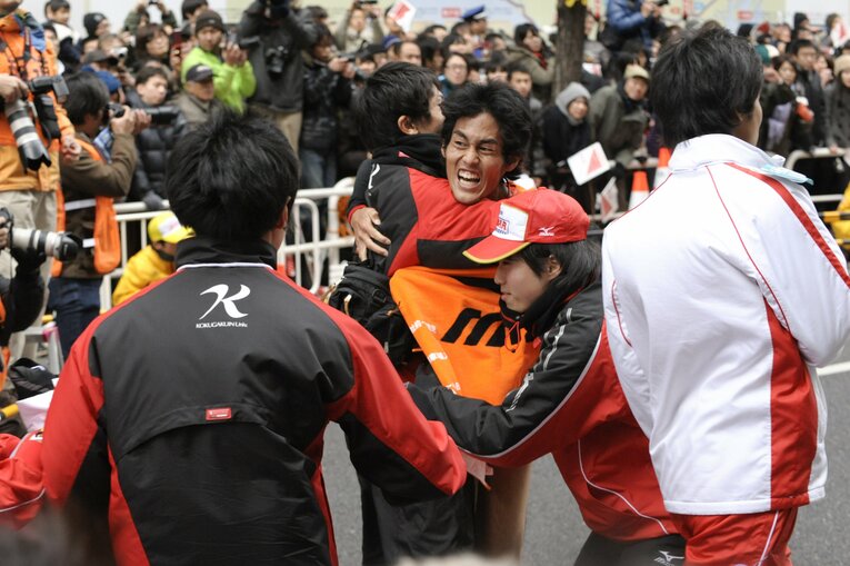 コースを間違えながらも10位でゴールし、国学院大の初シード獲得に貢献した寺田夏生（2011年）©︎Asami Enomoto