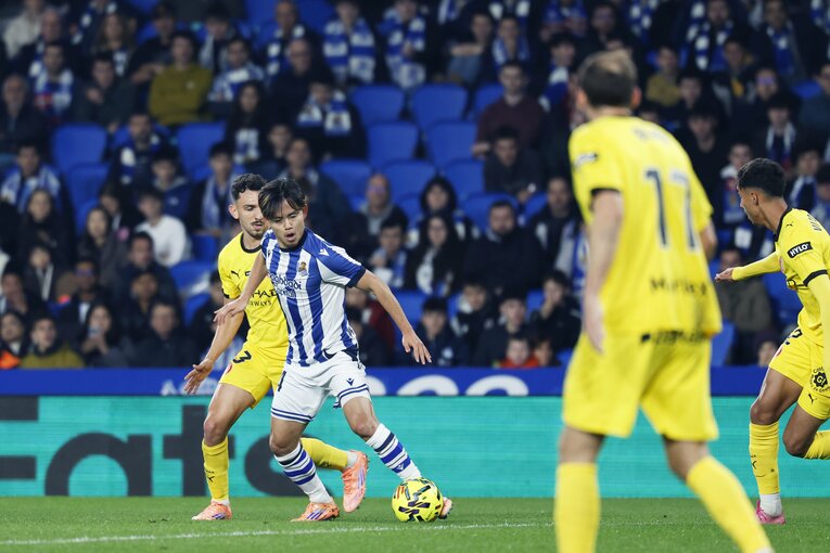 “監督解任”3連敗に傷心の久保建英「冬の移籍、さすがにない」と日本代表戦後に語ったが…「大ブーイングのサポーターに感謝」ソシエダ危機のリアル(7)