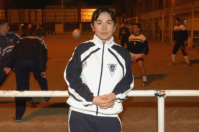 Jリーグの佐伯夕利子常勤理事は、2003年にスペイン3部プエルタ・ボニータの監督に就任。その後もスペインで指導者としてのキャリアを歩んでいる ／ photograph by AFLO