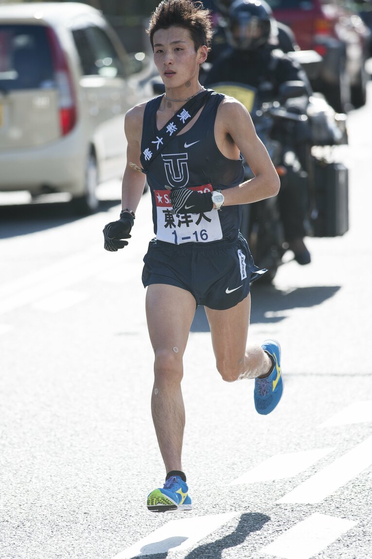 服部勇馬（東洋大）　第89回箱根駅伝 ／ photograph by Nanae Suzuki