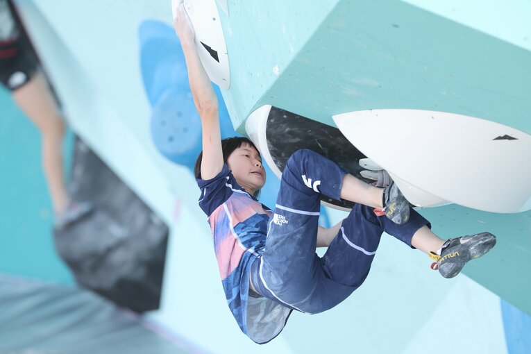 スポーツクライミング女子複合決勝の森秋彩　©Tetsuya Higashikawa/JMPA