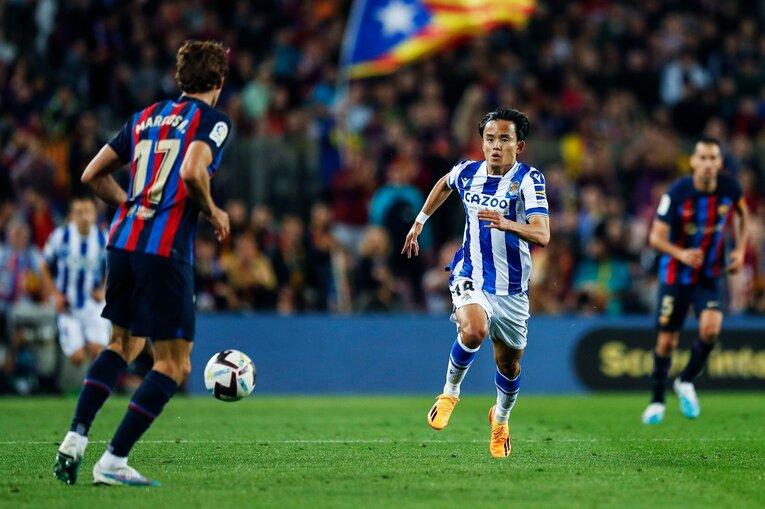 今季9点目！ 久保建英が凄まじい「バルサ撃破ドリブル、ブスケッツ退団・優勝セレモニーが同時に」カメラマンが見た“美しいカンプノウの夜”(31)