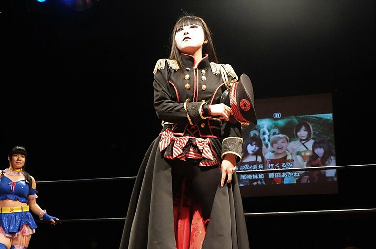 史上最年少デビューから15年のラム会長。誇らしげな顔を見せ、前へ向かうと誓った。 ／ photograph by Norihiro Hashimoto