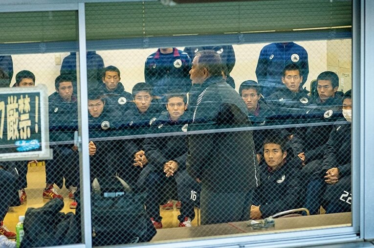 小嶺忠敏が厳しくも愛情のこもった指導で育てた“個性的プレーヤー”は数知れない ／ photograph by Takuya Sugiyama