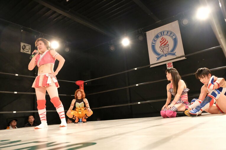 ジュリア退団直後の大会、すずは泣きながら「自分がアイスリボンを引っ張ります」と誓った