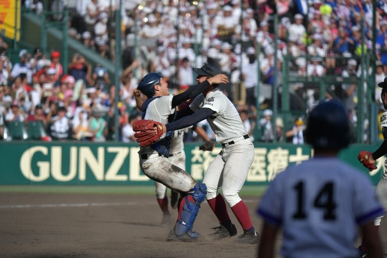 2018年夏の甲子園決勝の金足農業戦。優勝の瞬間　　©Hideki Sugiyama