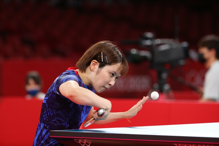 「福原さんは、すごいな」卓球・石川佳純が見ていた“リオのキャプテン”の姿　団体“銀”の3人は東京五輪にどう挑んだか(15)