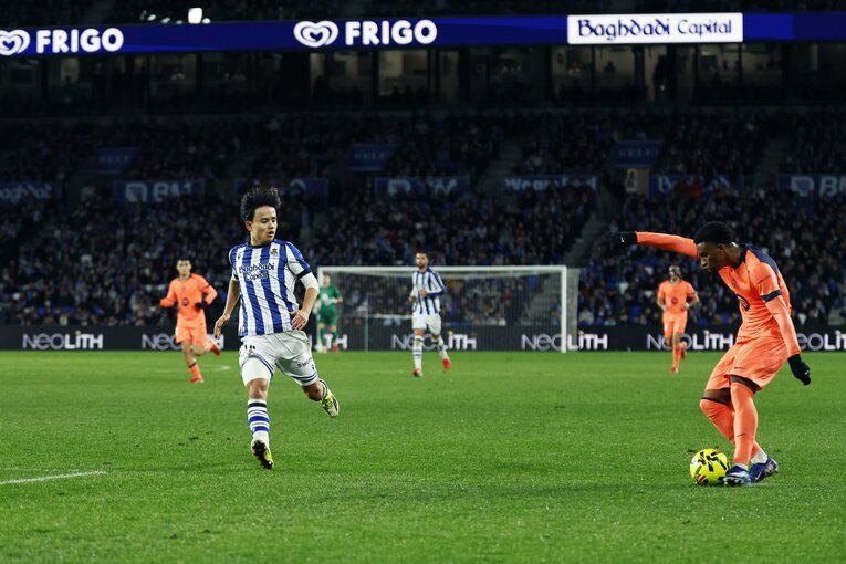 守備時のスプリント（写真は続きます）©Daisuke Nakashima