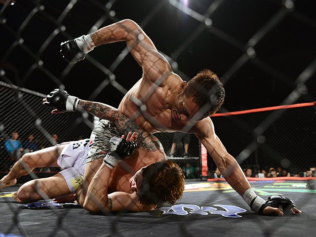 続々とケージの導入が進む日本 格闘首都 との距離を縮める意義 格闘技 Number Web ナンバー