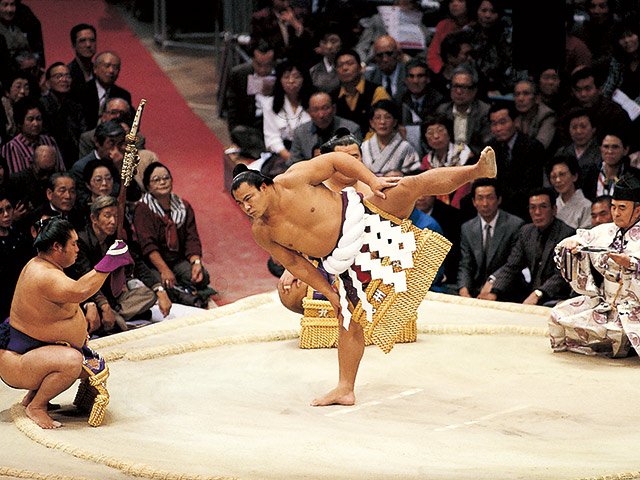 命を削って戦い抜く――太く短く生きる大横綱たち。～大鵬、北の湖