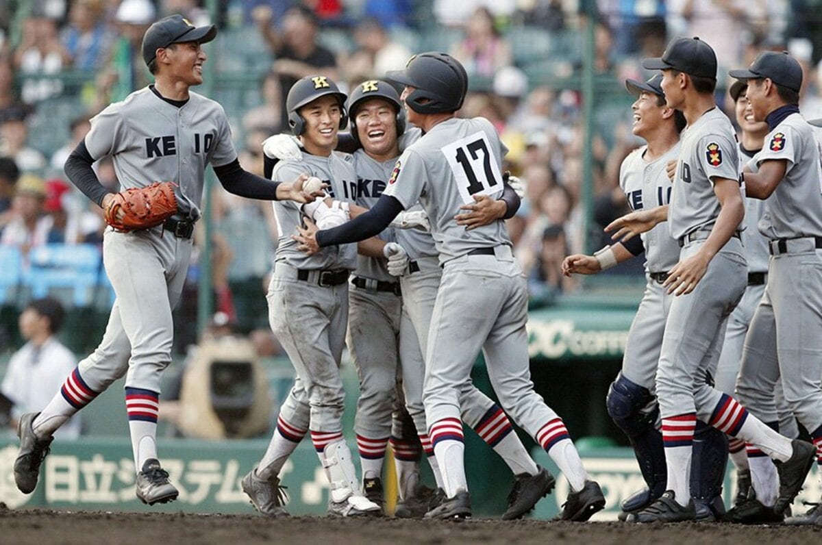 慶応義塾大学 か 慶応高校の野球部ユニホームです。 - ウェア