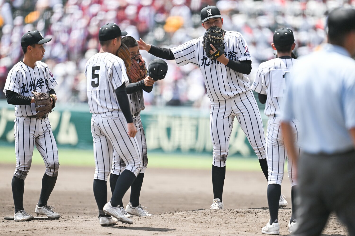 ベスト8まで進んだ九州学院。190cmの村上慶太（3年）は「4番・一塁」で出場した　©Nanae Suzuki