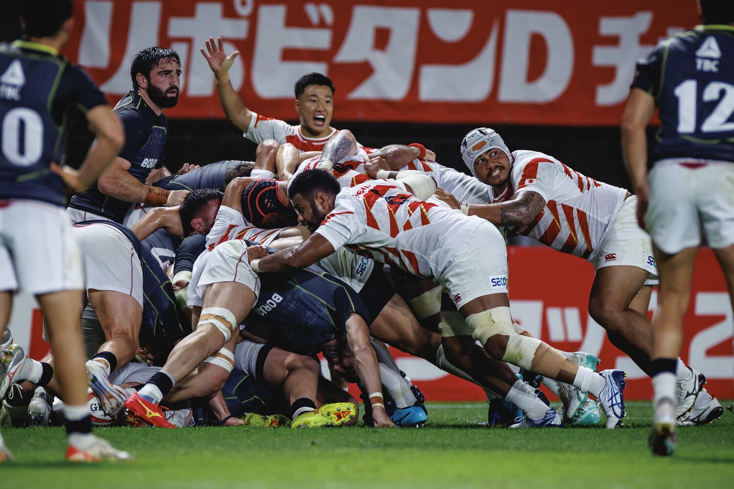 ジョージア戦のスクラム　©︎Kiichi Matsumoto