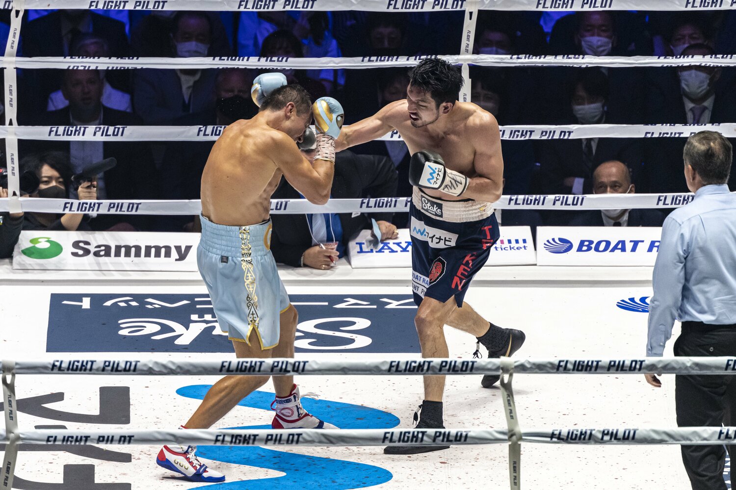 2022年4月9日、村田諒太はゲンナジー・ゴロフキンとWBA・IBF世界ミドル級王座統一戦を戦った ©Takuya Sugiyama