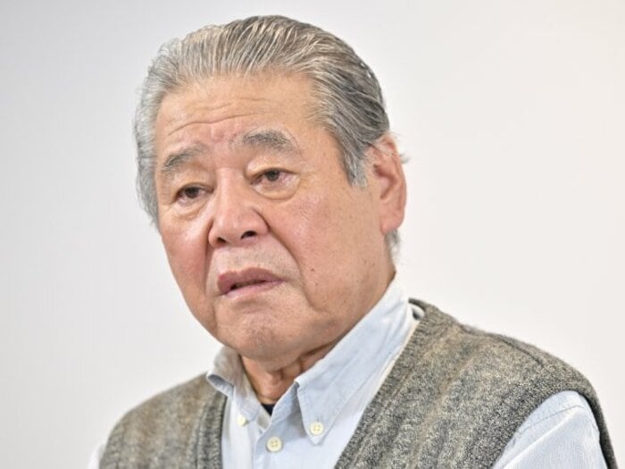 「左足が…もうダメだ」“靭帯断裂”がヤクルト初優勝の伏線に? あの名捕手から開幕スタメンを奪った八重樫幸雄の告白「僕が出てたら優勝してない」<Number Web> photograph by Hideki Sugiyama