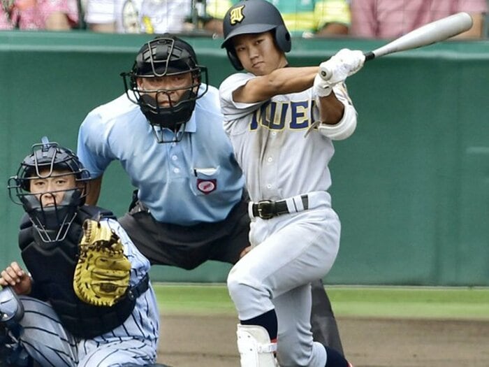 打者や投手より目立たないけれど。春の甲子園に現れた3人の守備名人。＜Number Web＞ photograph by Kyodo News