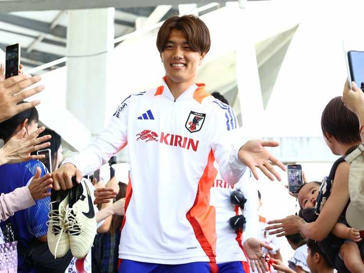 世間ではもう“終わった選手”だと…」サッカー日本代表・小川航基26歳が