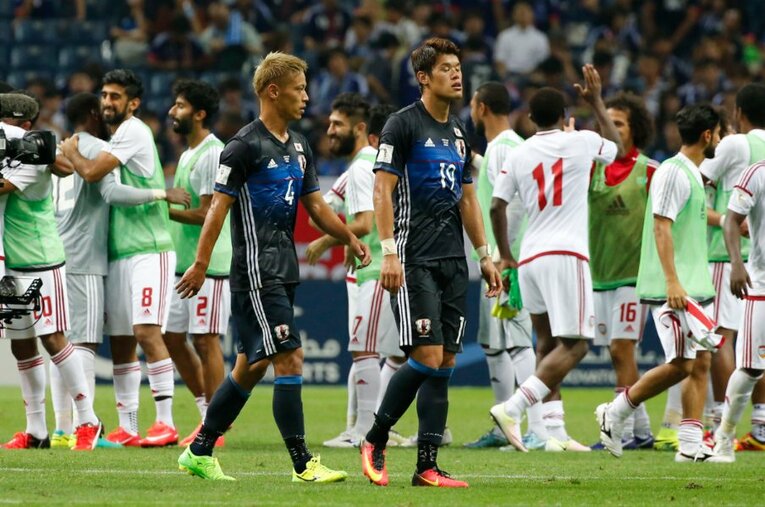 いよいよW杯最終予選が始まる。とくに日本は開幕戦でその厳しさを痛感してきた ／ photograph by AFLO