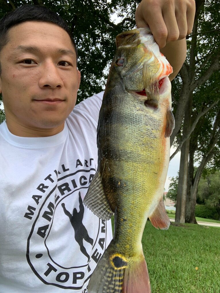 趣味の釣りを楽しむ堀口恭司