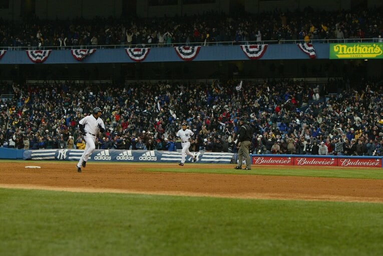 あの本拠地デビュー戦、満塁弾（2/3）　©Naoya Sanuki