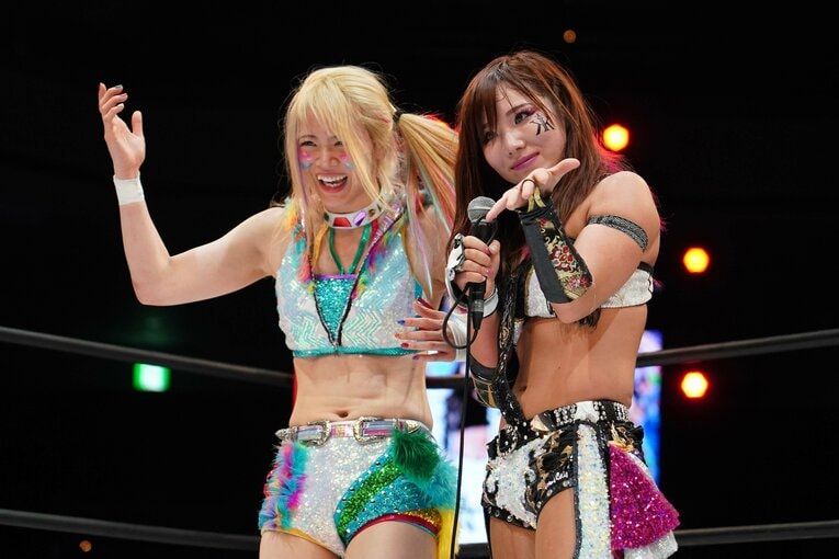 岩谷麻優とKAIRI