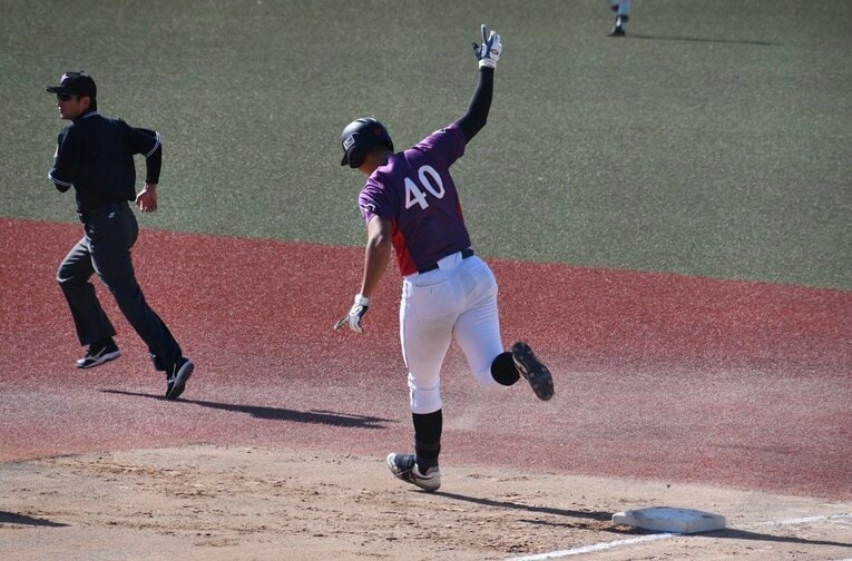 大学では本塁打を量産している村田　チーム提供