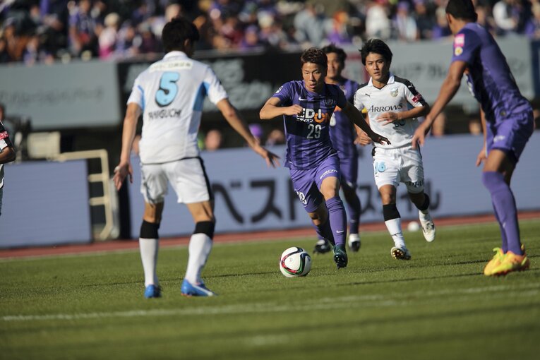 飛躍のシーズンとなった2015年。リーグ優勝に貢献し、ベストヤングプレーヤー賞も受賞した　©︎Kiichi Matsumoto