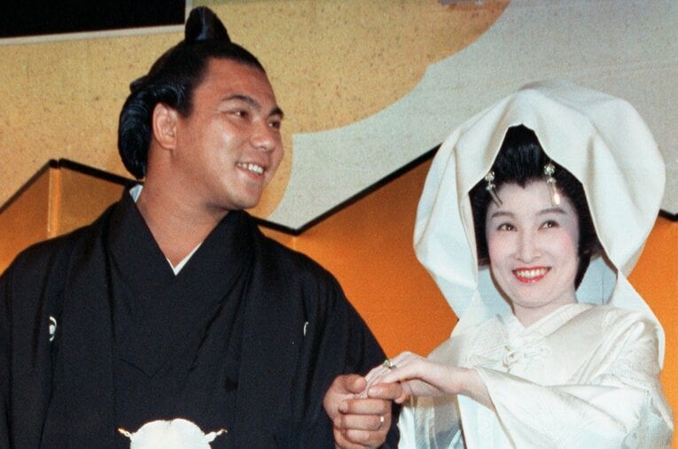 1982年9月30日、横綱・千代の富士の結婚披露宴で（東京・千代田区のホテルニューオータニ）　©KYODO