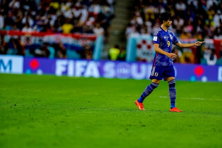 カタールW杯での三笘　©Kiichi Matsumoto/JMPA