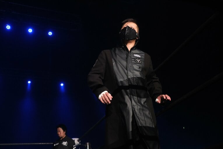 新しい入場曲で行った横浜大会の入場シーン　©Norihiro Hashimoto